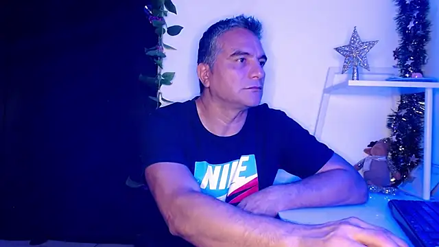 golden punisher online show from 12.24.24