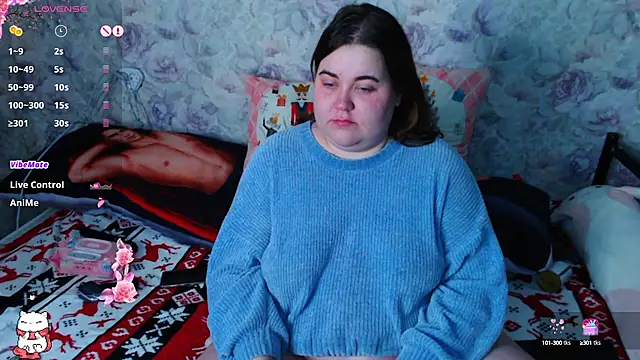 Estelle Hicks online show from 01.04.25