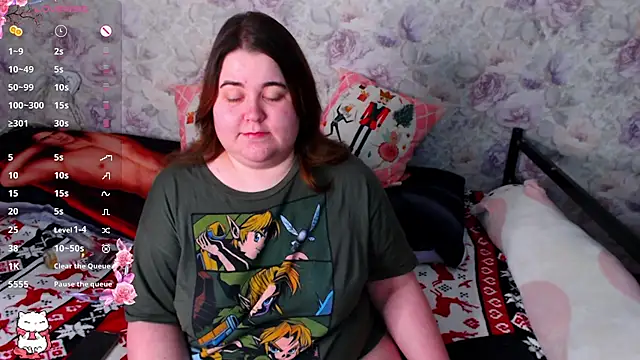 Estelle Hicks online show from 01.05.25