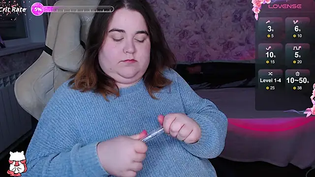 Estelle Hicks online show from 10.04.25