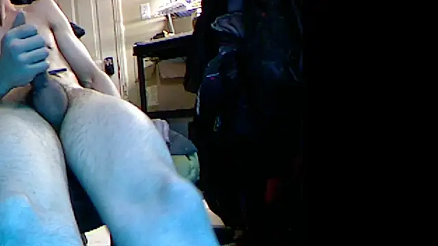 Snapshot of slendt94 chatting on 02.19.25 slendt94 online show from 02.19.25