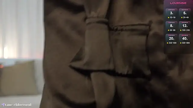 Snapshot of ChloeCoral chatting on 03.03.25 ChloeCoral online show from 03.03.25