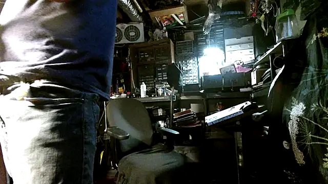 mrwinsalot88 online show from 10.11.25