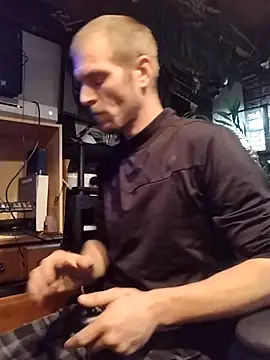 mrwinsalot88 online show from 11.18.25