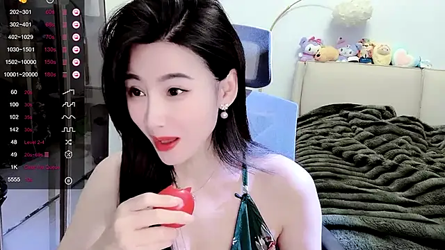 Snapshot of FeiFei-babe chatting on 03.02.25 FeiFei-babe online show from 03.02.25