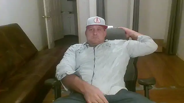 poundyouout69 online show from 12.21.25