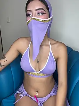 Snapshot of Dalia_asad chatting on 01.14.25 Dalia asad online show from 01.14.25