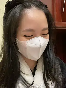 Snapshot of minmin2kk5 chatting on 01.10.25 minmin2kk5 online show from 01.10.25