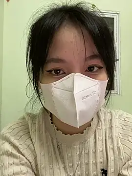 Snapshot of minmin2kk5 chatting on 02.13.25 minmin2kk5 online show from 02.13.25