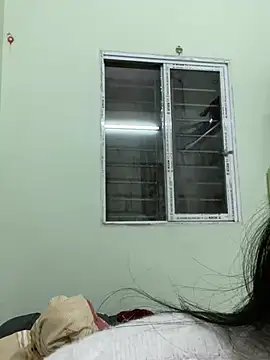 Snapshot of minmin2kk5 chatting on 02.14.25 minmin2kk5 online show from 02.14.25