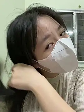 Snapshot of minmin2kk5 chatting on 02.28.25 minmin2kk5 online show from 02.28.25