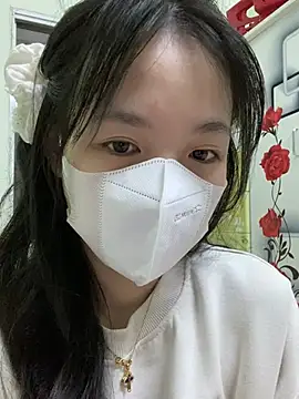 Snapshot of minmin2kk5 chatting on 03.11.25 minmin2kk5 online show from 03.11.25