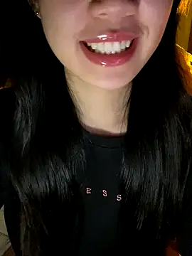 minmin2kk5 online show from 11.03.25