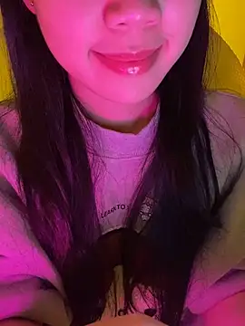 minmin2kk5 online show from 11.07.25