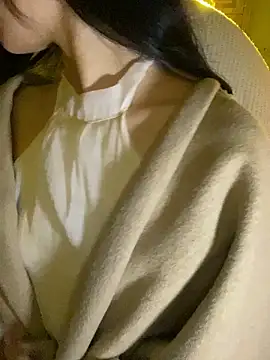 minmin2kk5 online show from 12.16.25