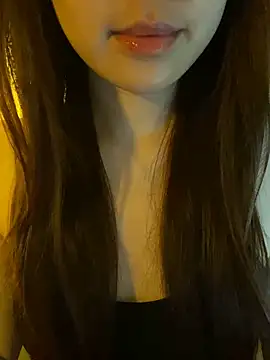 minmin2kk5 online show from 04.03.26