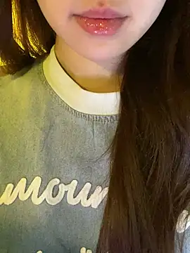 minmin2kk5 online show from 06.02.26