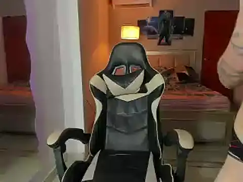 naomi berckley online show from 03.07.25