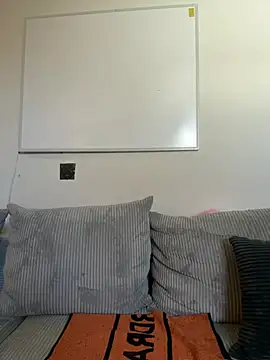 Livewithlucy online show from 03.18.25