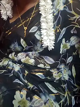 Janavi-janu online show from 11.05.25