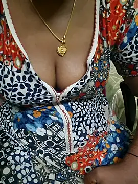 Janavi-janu online show from 12.17.25