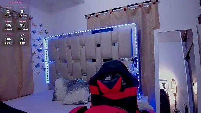 BrianaRichardson1414 online show from 10.18.25