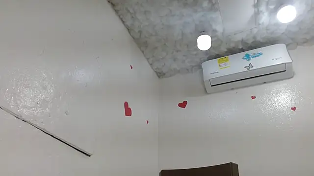 camilavagina24 online show from 12.18.25