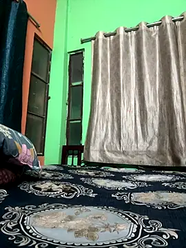 Snapshot of ALWAYSHORNYDADDY chatting on 12.16.25 ALWAYSHORNYDADDY online show from 12.16.25