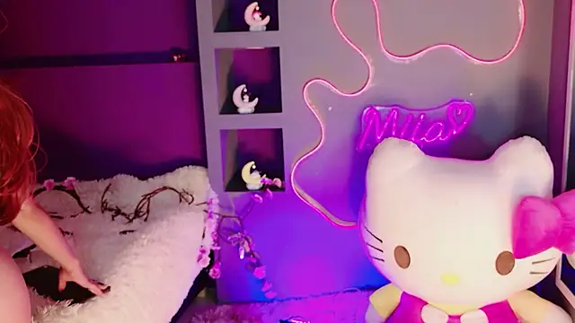 miia  baker online show from 04.02.26