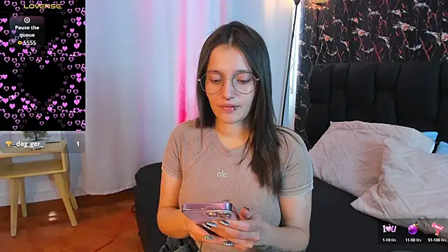 Elecktra sweet online show from 10.13.25