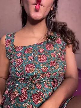 Snapshot of Goddess_sneha chatting on 07.14.26 Goddess sneha online show from 07.14.26