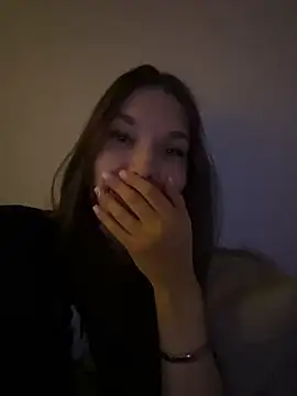  Eva Lee online show from 02.16.25