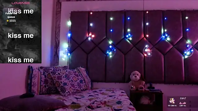 Tiffany Valentine15 online show from 02.02.26