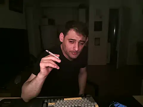 Snapshot of mihaimichael chatting on 07.11.26 mihaimichael online show from 07.11.26