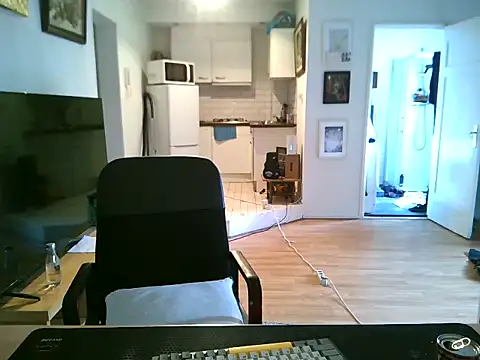 Snapshot of mihaimichael chatting on 07.18.26 mihaimichael online show from 07.18.26