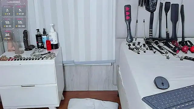 mileyerikson online show from 08.06.26