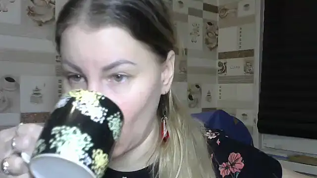 TherestlessKitty online show from 01.12.26