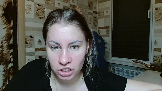 Snapshot of TherestlessKitty chatting on 05.21.26 TherestlessKitty online show from 05.21.26