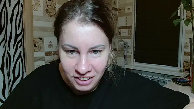 Snapshot of TherestlessKitty chatting on 05.25.26 TherestlessKitty online show from 05.25.26