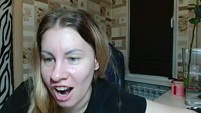 Snapshot of TherestlessKitty chatting on 05.26.26 TherestlessKitty online show from 05.26.26