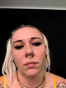 nora the strange online show from 06.02.26