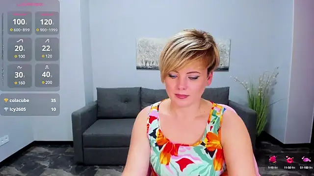 Julia Wilsone online show from 02.08.25