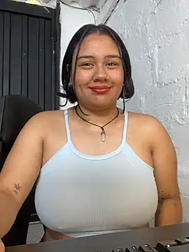 Snapshot of SofiaGarcia7 chatting on 06.24.26 SofiaGarcia7 online show from 06.24.26