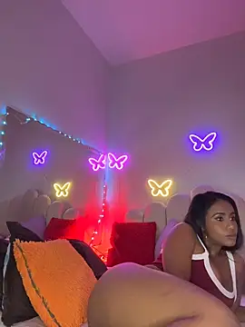 AlisonHoot69 online show from 07.12.26