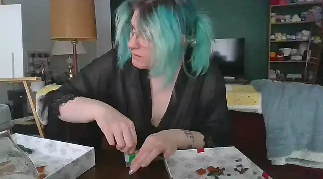 spookylani-of online show from 12.26.24