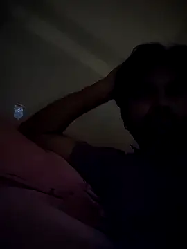 Snapshot of hairy_gun chatting on 02.27.25 hairy gun online show from 02.27.25