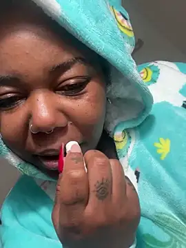 Goddess Nafeesha online show from 12.18.25