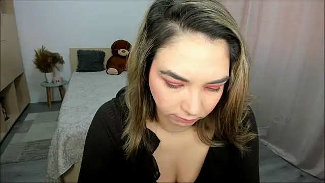 Alexa Dolly12 online show from 03.23.26