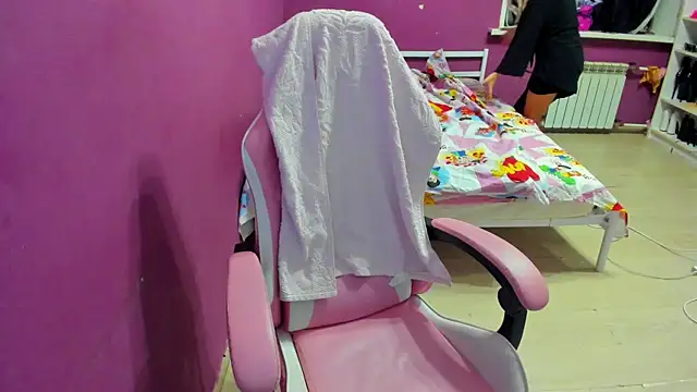 Lika8234 online show from 12.18.25