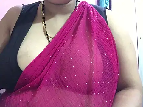 Snapshot of Desi_bhabhiii chatting on 01.16.25 Desi bhabhiii online show from 01.16.25